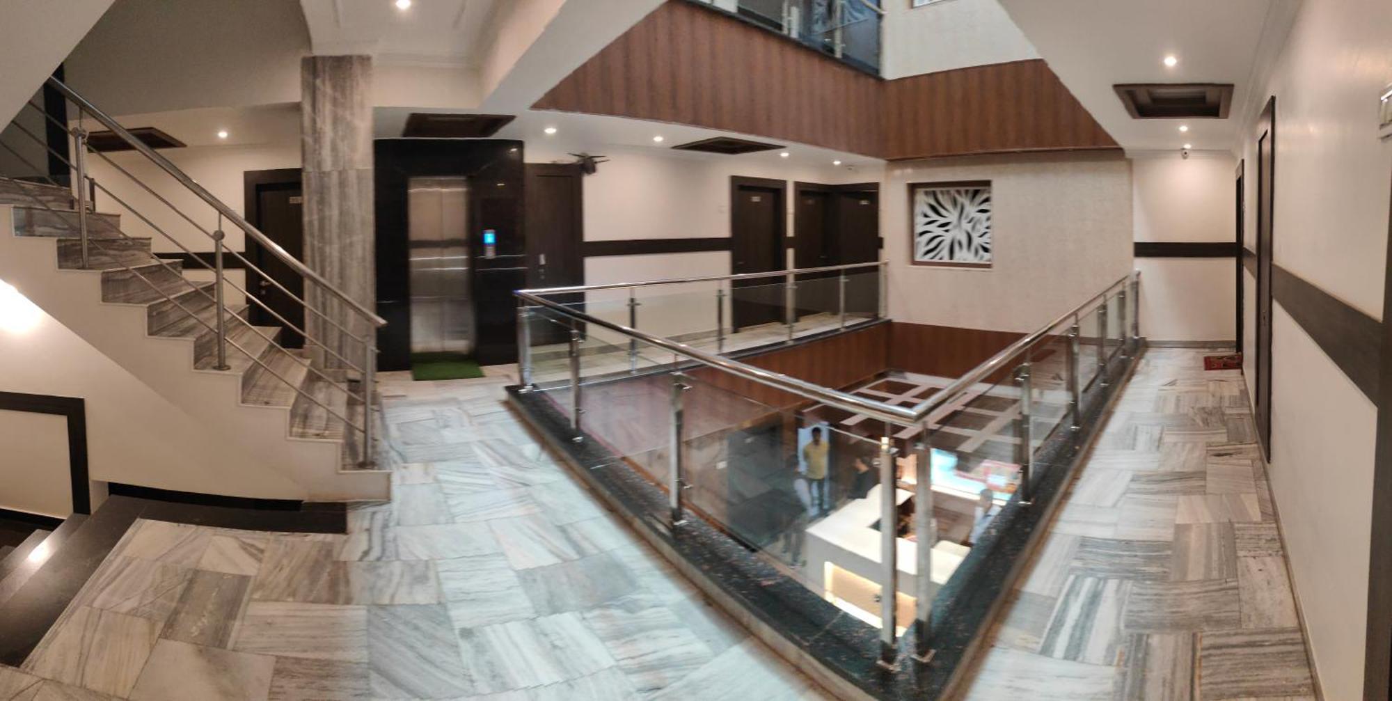 Hotel Krishna Katra  Ngoại thất bức ảnh
